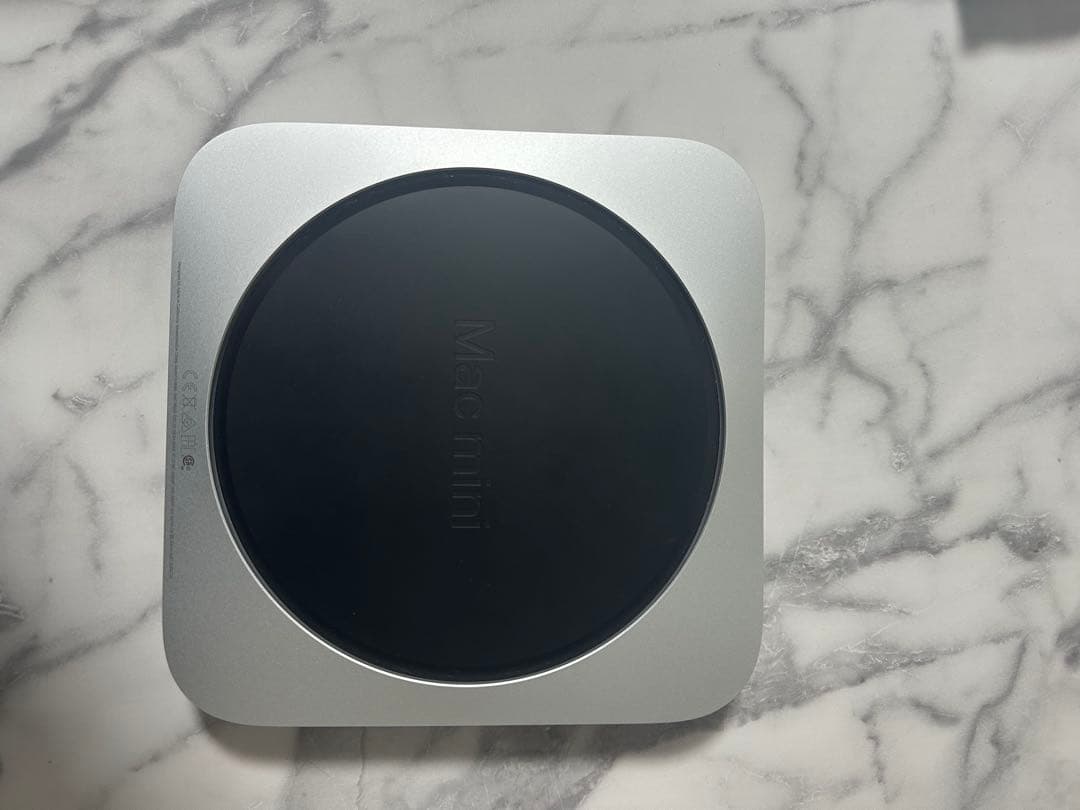 Macデスクトップ Apple Mac mini (M2, 8GB, 256GB SSD)