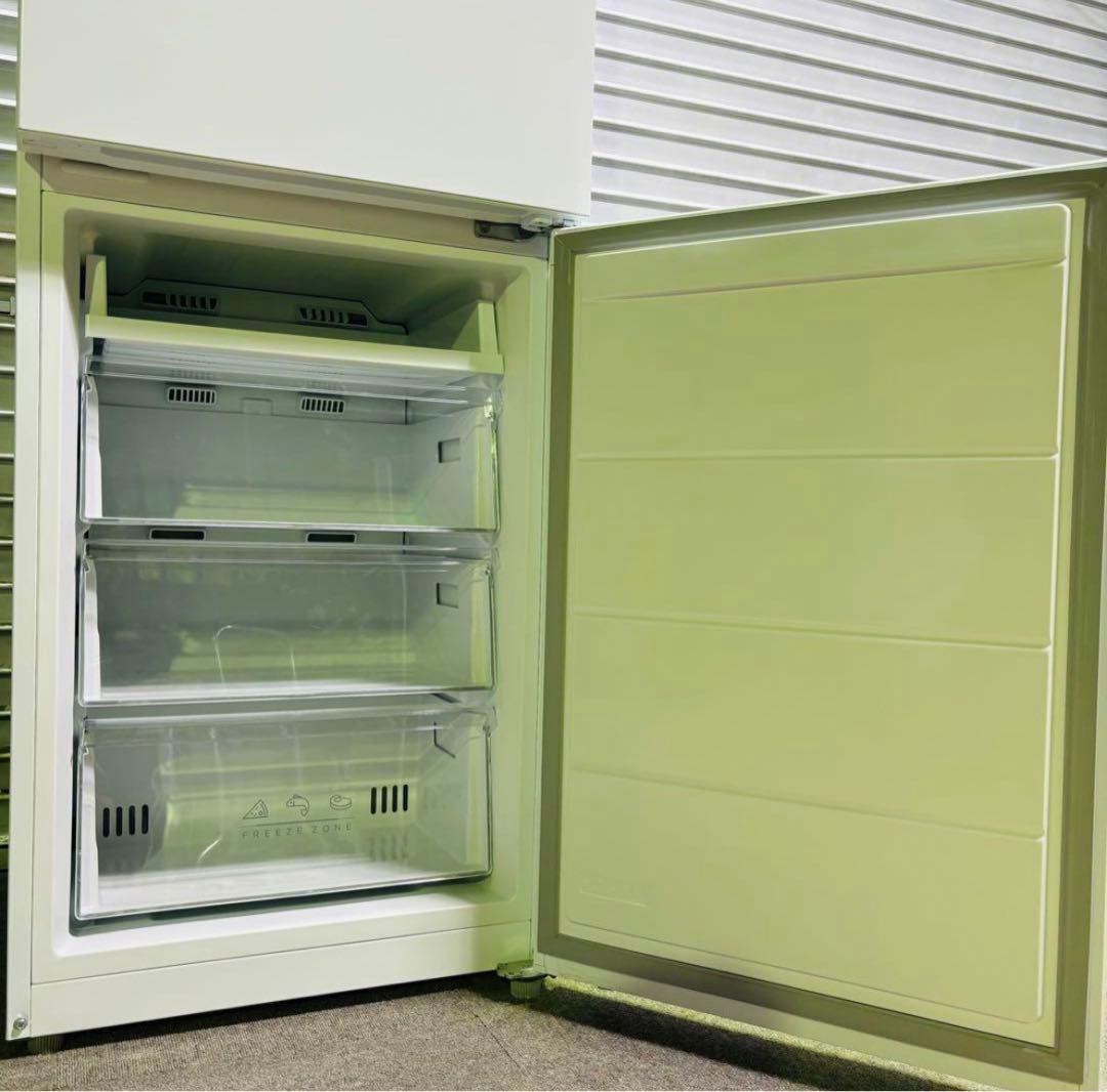 ホワイト冷蔵庫・冷凍庫2022年製 274L 冷蔵庫 大きめ 自炊派向け ニトリ