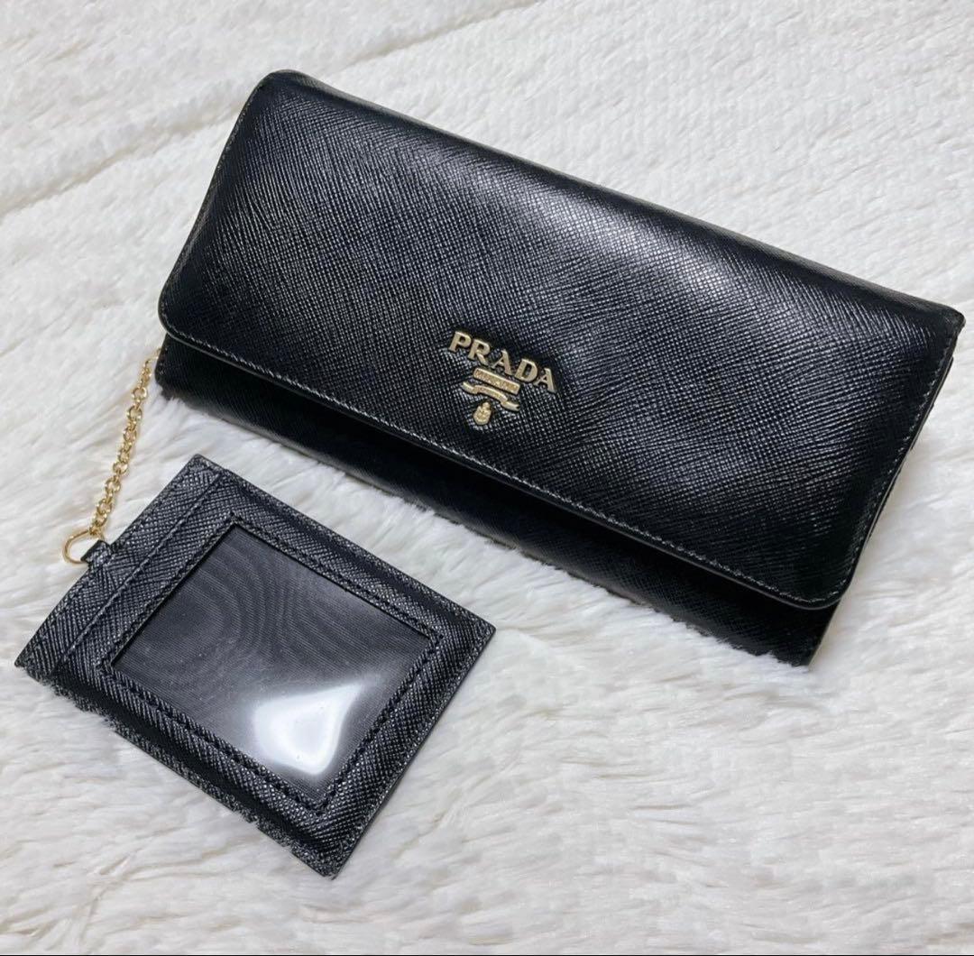 ♡美品♡プラダ パスケース付き フラップ長財布 サフィアーノレザー ゴールド金具