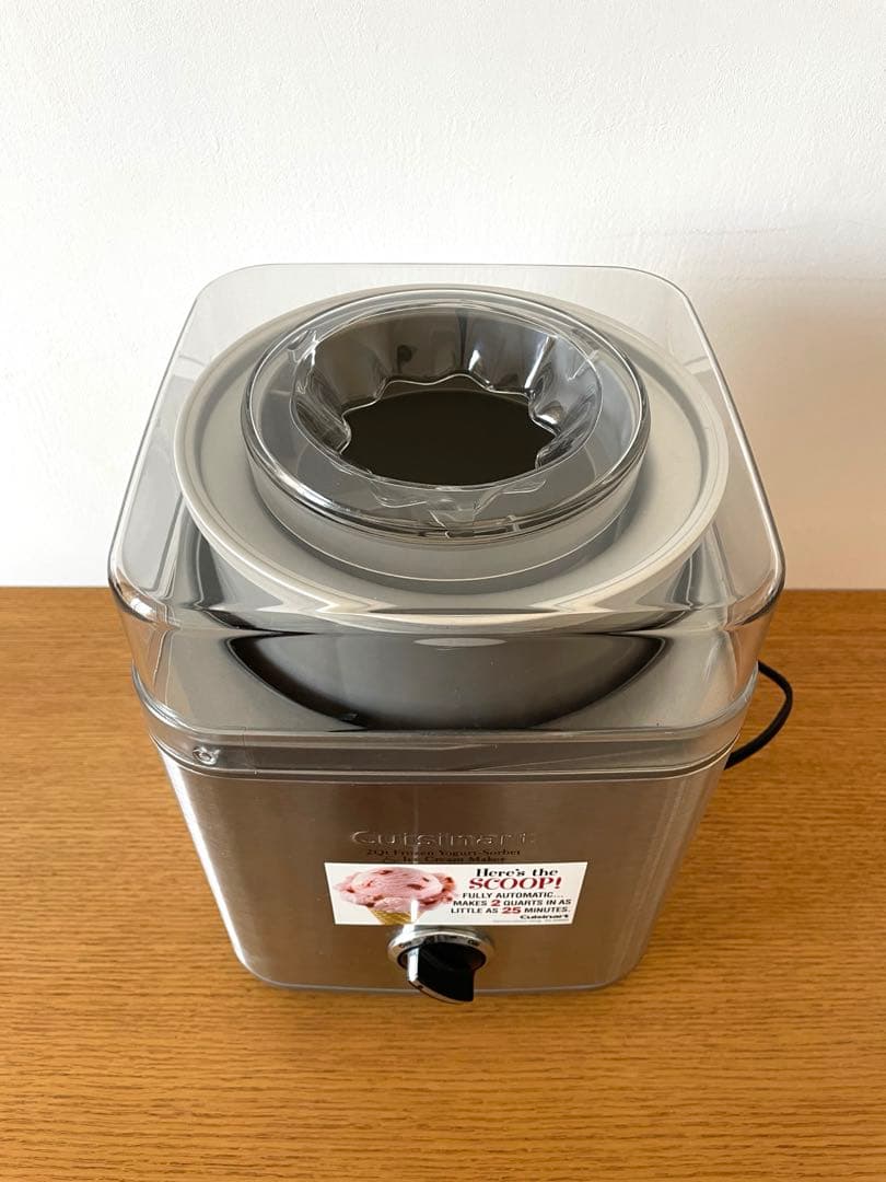 Cuisinart クイジナート: アイスクリームメーカー＋レシピ本