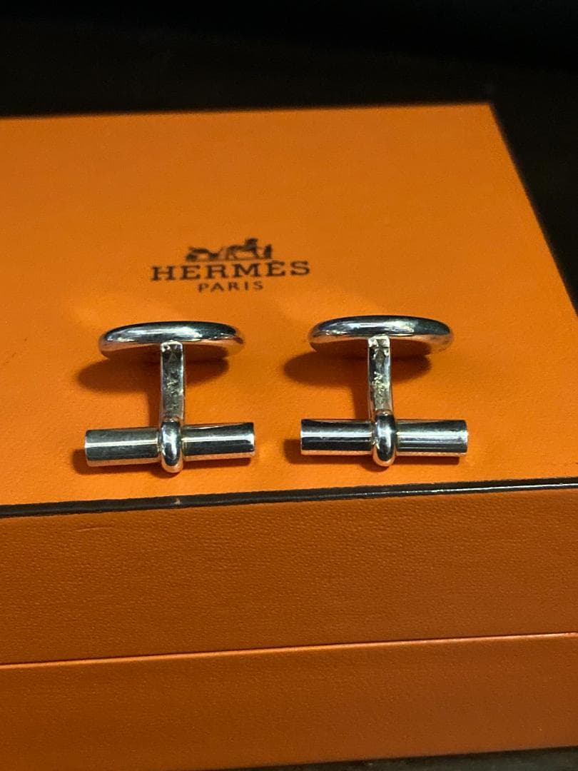 美品 エルメス セリエ ロゴ ラウンドシェイプ カフス シルバー AG925