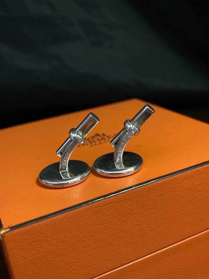 美品 エルメス セリエ ロゴ ラウンドシェイプ カフス シルバー AG925