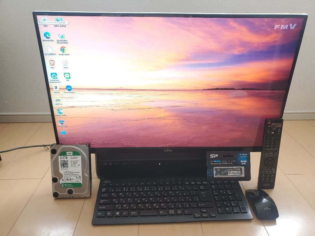 富士通FMV FH90/A3/i7-6700HQ/M.2 512GB/32GB