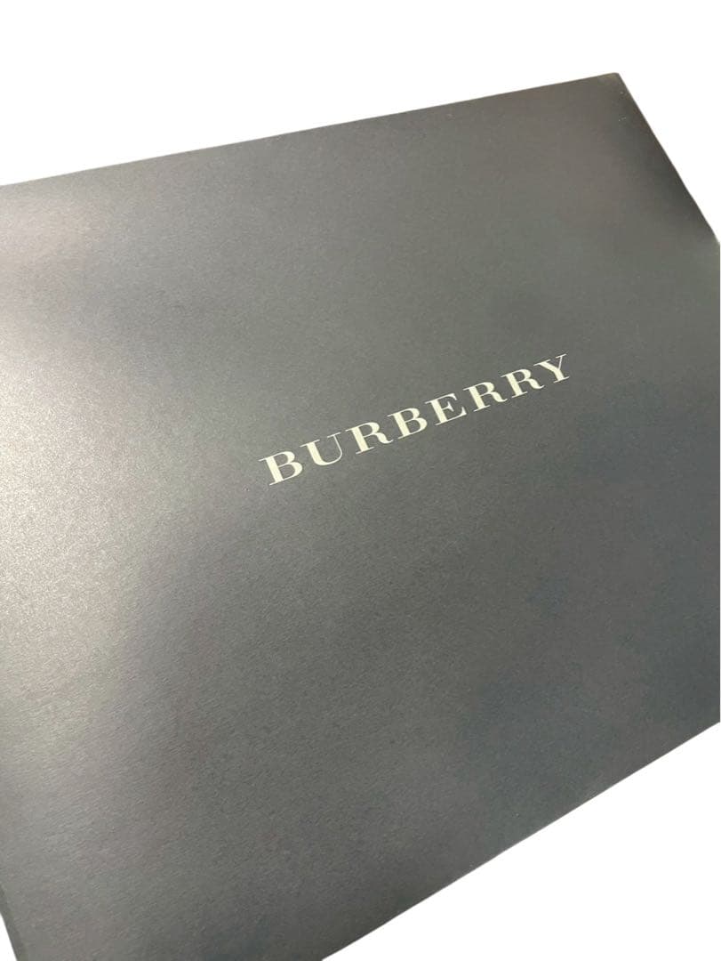 Burberry バーバリー ダウンケット 新品箱付き未使用ADA2055103
