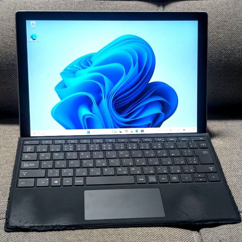 Surface Pro 7 i5 8GB 256GBタイプカバー付き 3