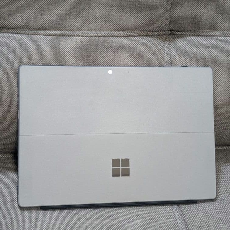 Surface Pro 7 i5 8GB 256GBタイプカバー付き 3