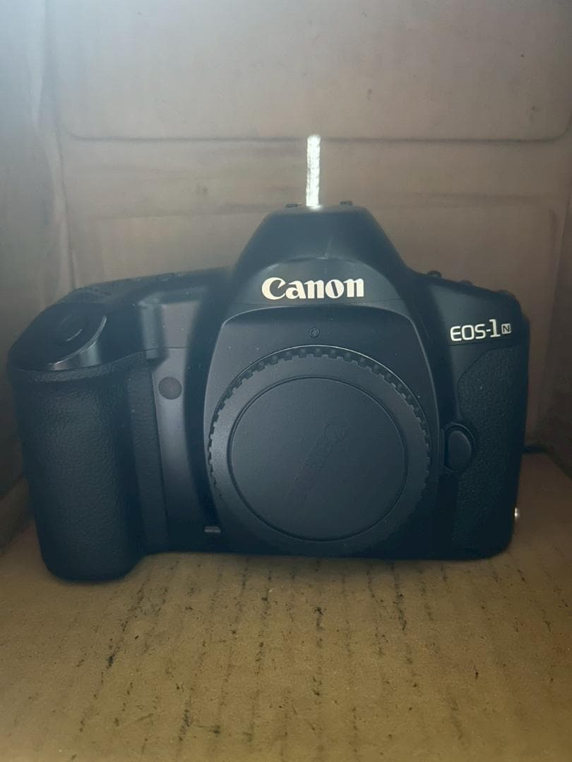 Canon EOS-1 フィルム一眼レフカメラ 動作未確認ジャンク