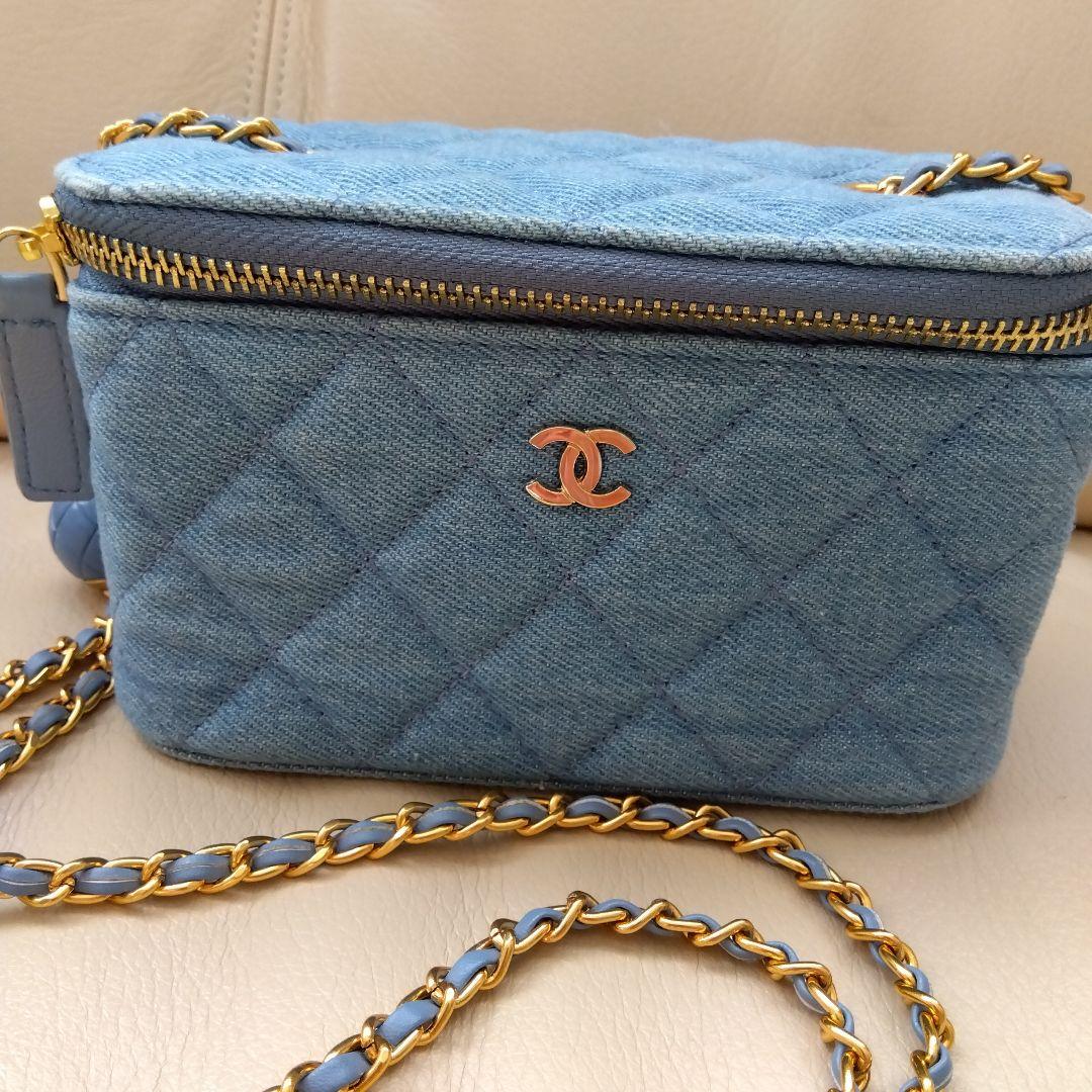 CHANEL シャネル　ブルー デニム チェーンバッグ　ノベルティ