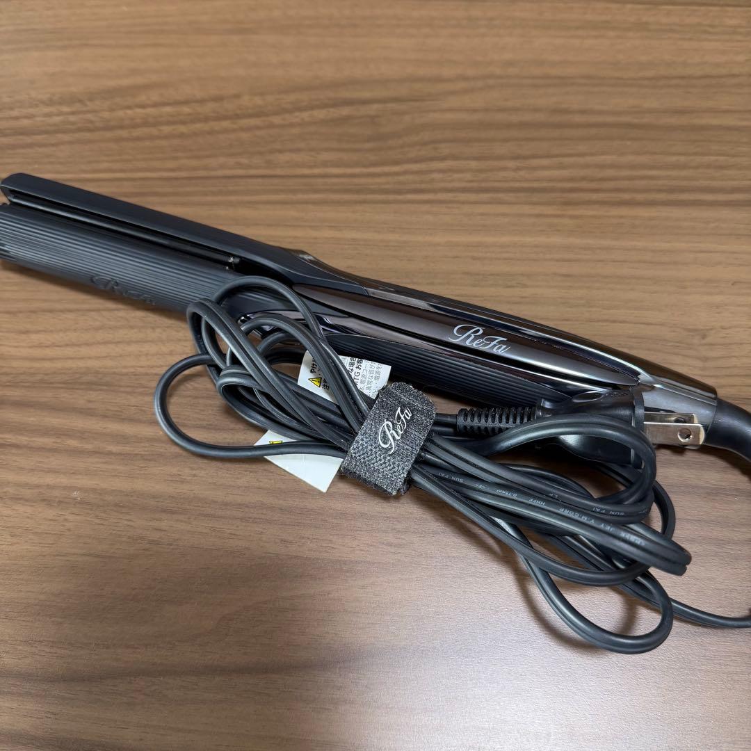 リファ ストレートアイロンプロ ブラック