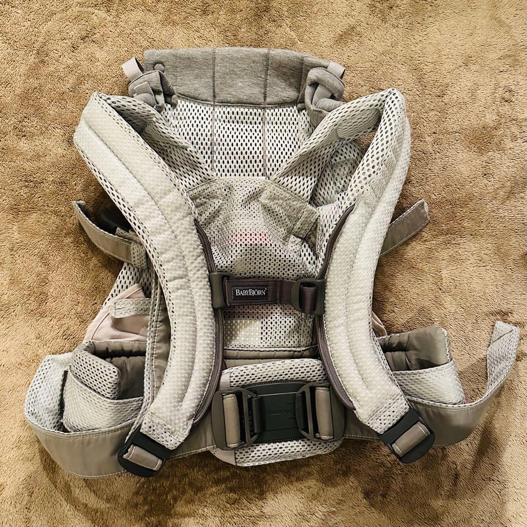 BABYBJÖRN ベビービョルン ハーモニー 抱っこ紐 グレー メッシュ
