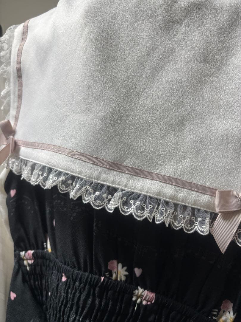 正規品　リズリサ lizlisa ワンピース melodybunny柄　黒