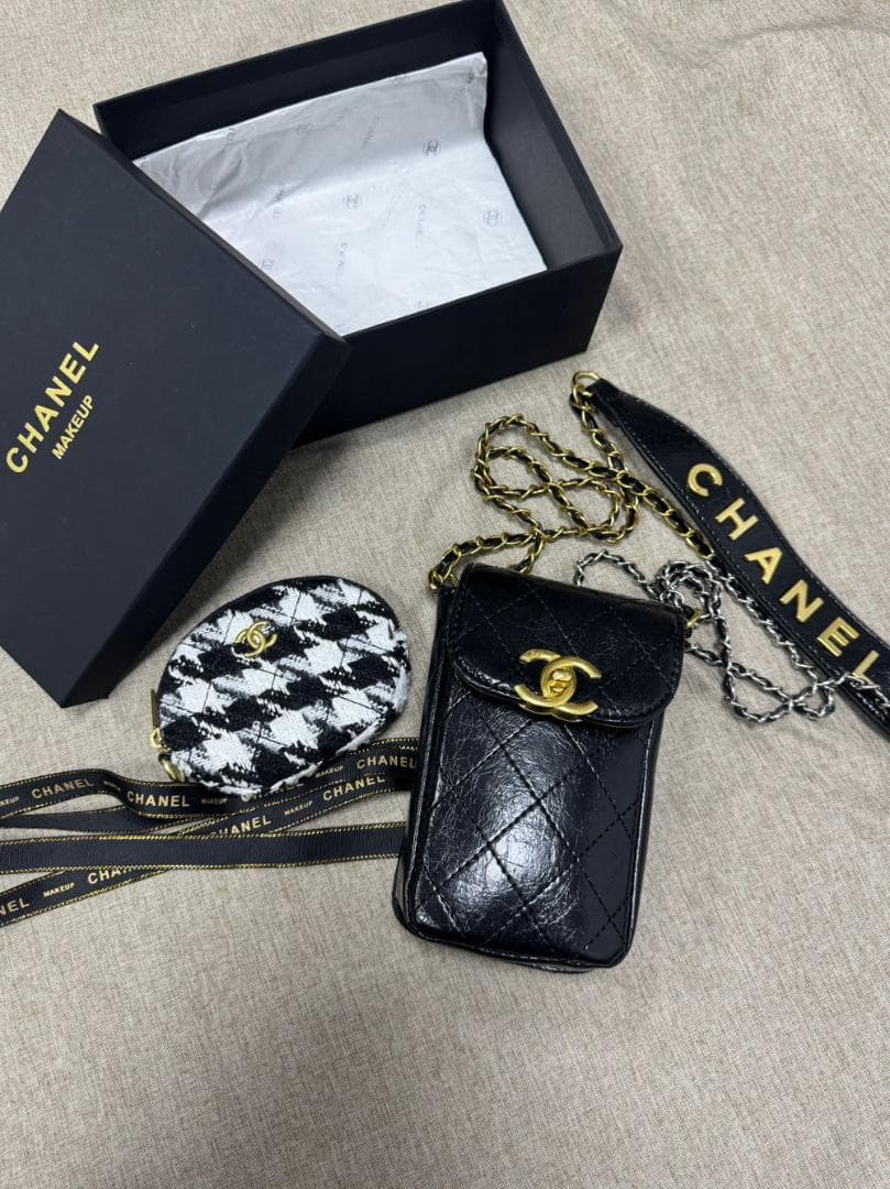 VIP限定✨ノベルティ✨非売品ノベルティ スマホポーチ＆ミニバッグ　BOX付