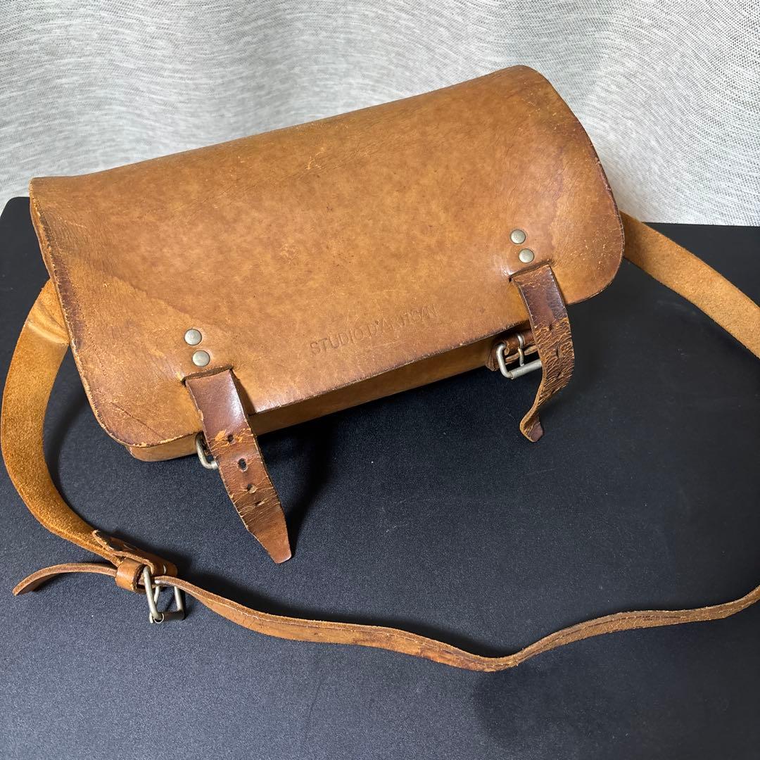 STUDIO D'ARTISAN レザーバッグ