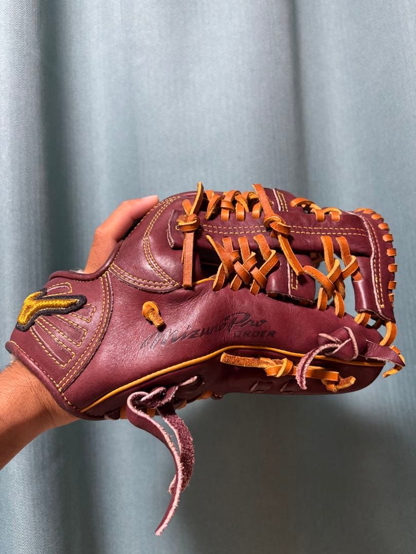 Mizuno Pro 軟式グローブ ワインレッド