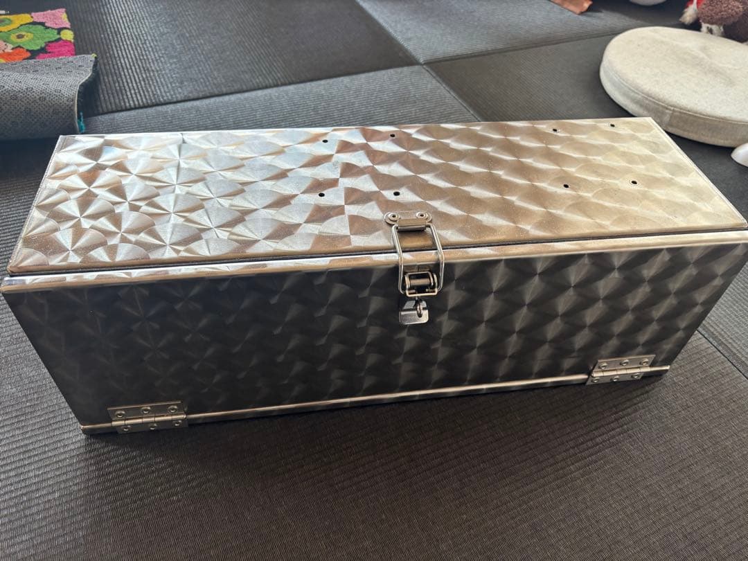 ウロコステンレス　ボックス