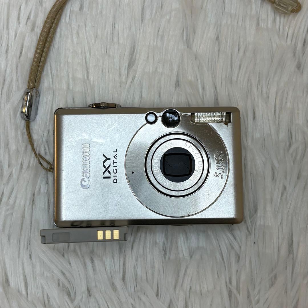 Canon カメラ　IXY 60 PC1158 シルバー　コンデジ　動作品