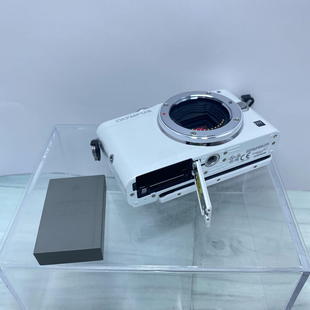 美品OLYMPUS オリンパスPEN Lite E-PL6ダブルズームキット