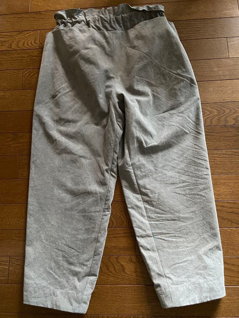 えみおわす　パンツ