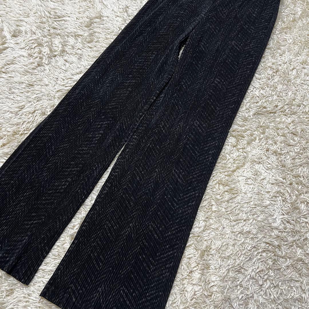 美品 イッセイミヤケ ISSEY MIYAKE プリーツ パンツ サイズ2