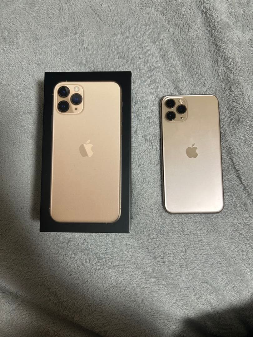 iPhone 11 Pro ゴールド 本体 バッテリー73% SiMフリー