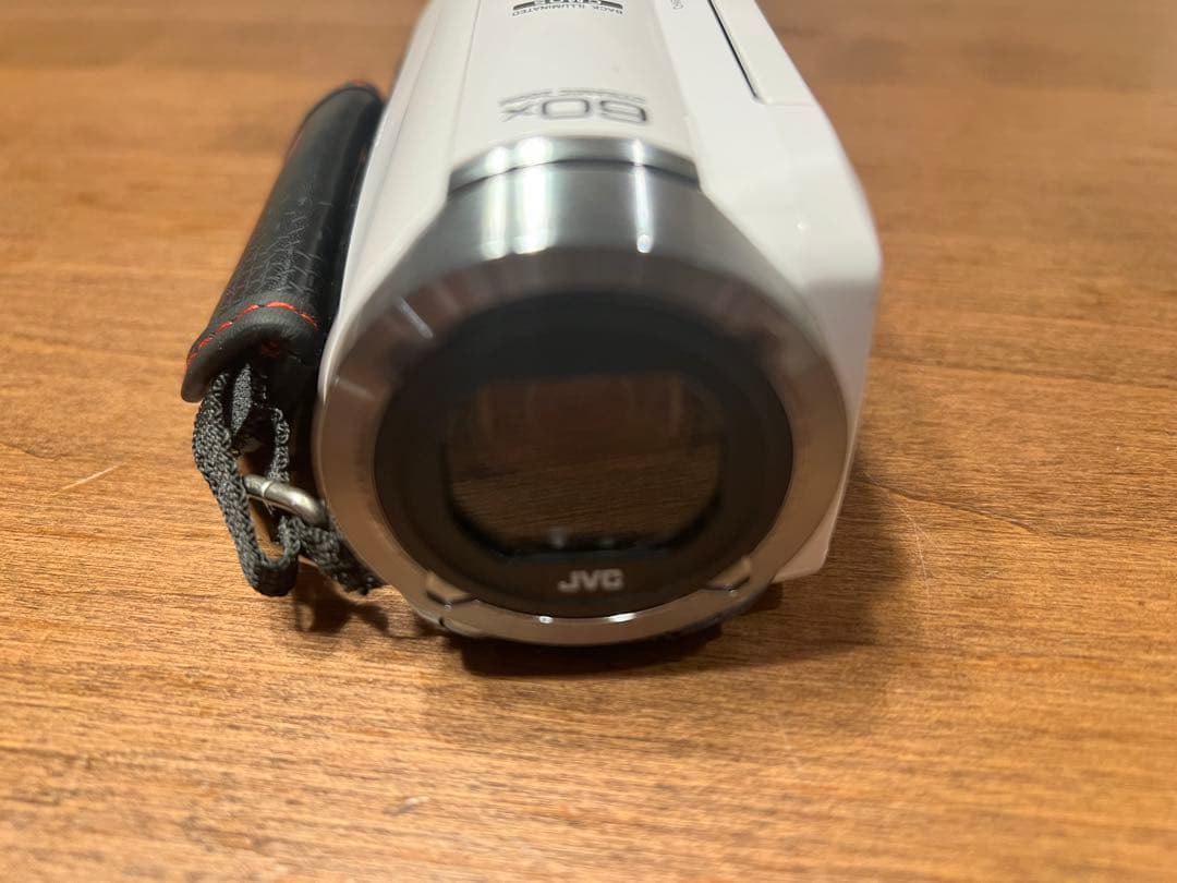 エブリオビデオカメラ　FULLHD 美品　GZ-F100-W 上位モデル