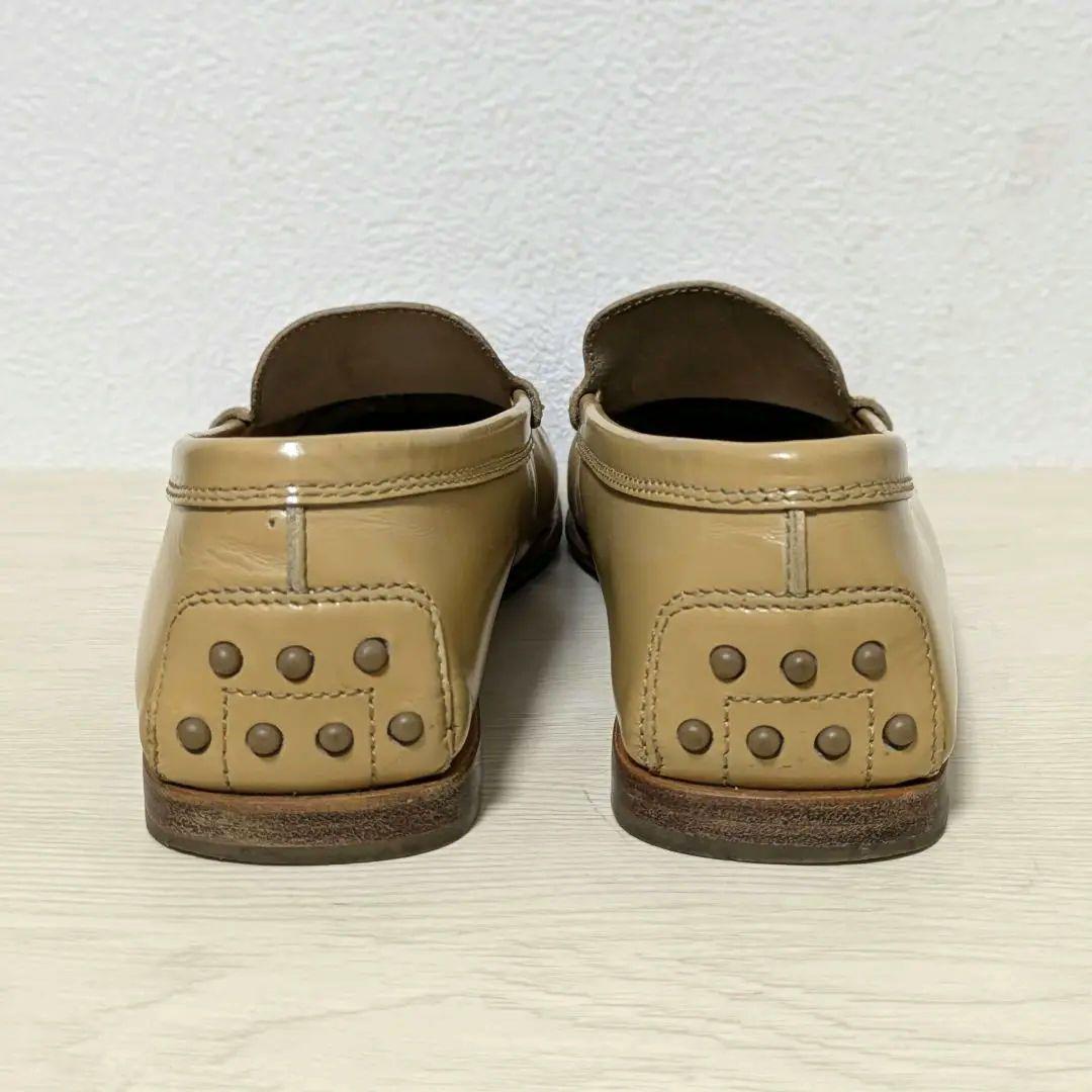 TOD‘S トッズ ドライビングシューズ ローファー 本革 ベージュ