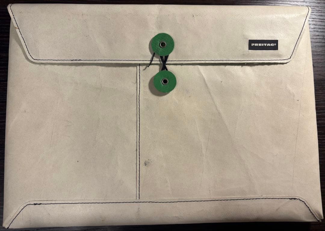 ノートPCケース FREITAG SLEEVE FOR LAPTOP 13/14 F411