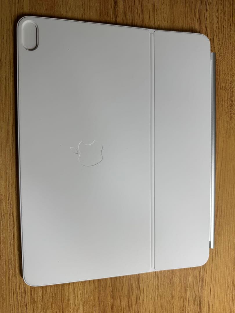 iPad Magic Keyboard 13インチ