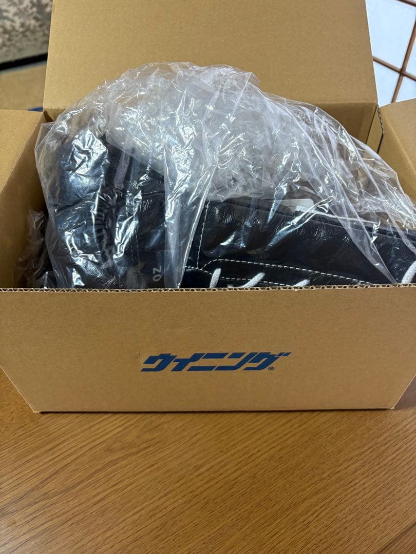 ウイニング　紐　黒　8オンス