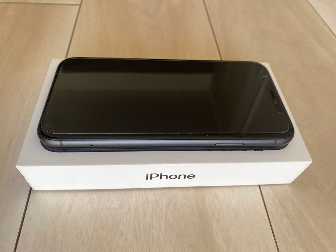 iPhone11 ほぼ未使用品 訳あり ジャンク品 リンゴループ SIMフリー