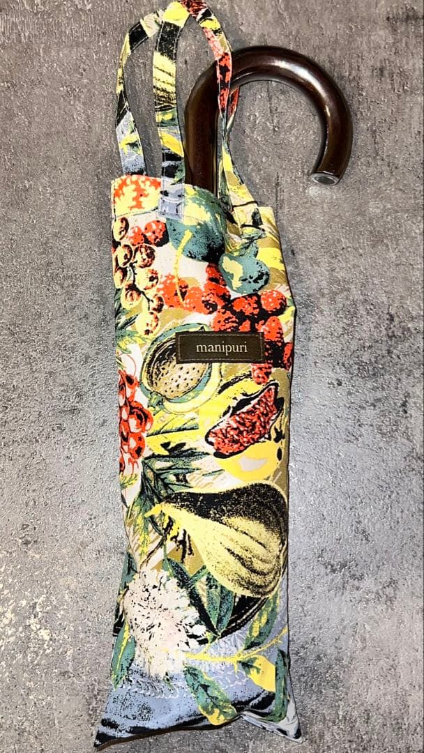 【未使用／タグ付き】 manipuriマニプリ折りたたみ傘/晴雨兼用ボタニカル柄