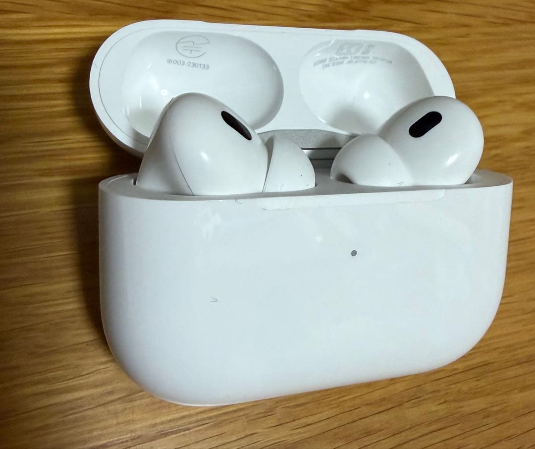 m*x様 AirPods Pro 2本体 充電ケース付きA3048