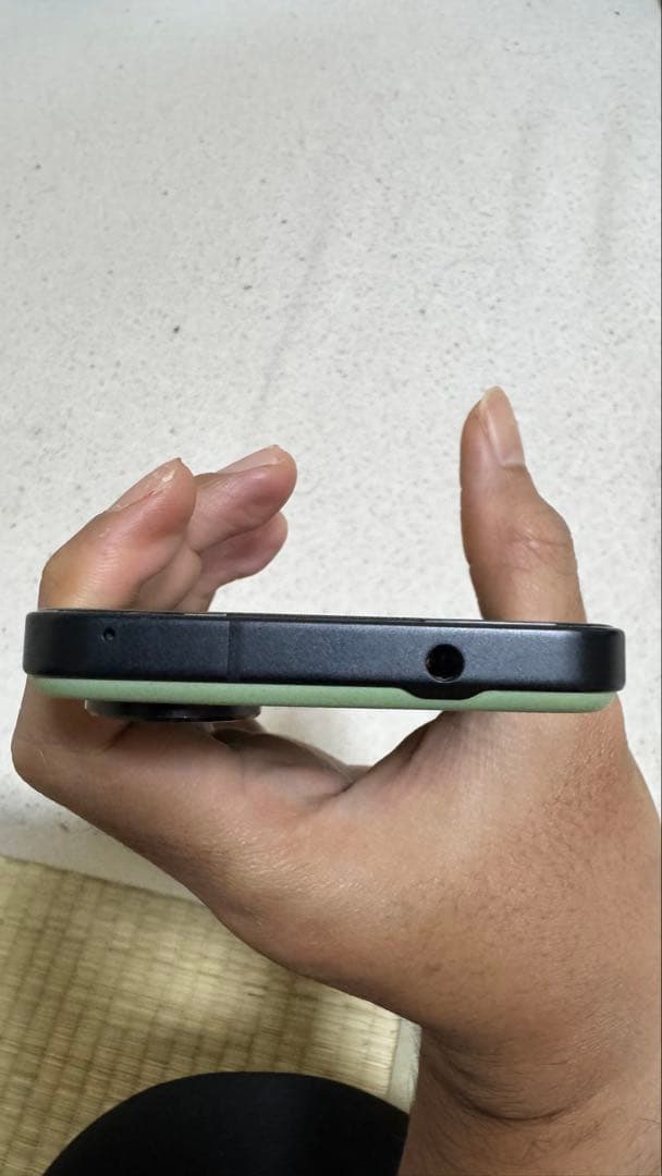 Zenfone10 RAM8GB・128GBグリーン【国外版・SIMフリー】