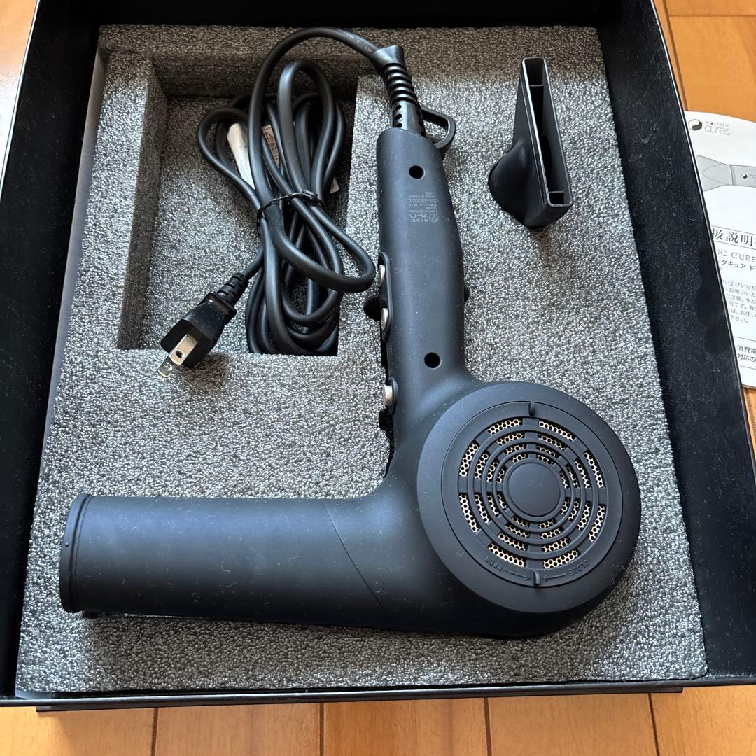 ヘアドライヤー HOLISTIC CURE DRYER (CCID-P018)