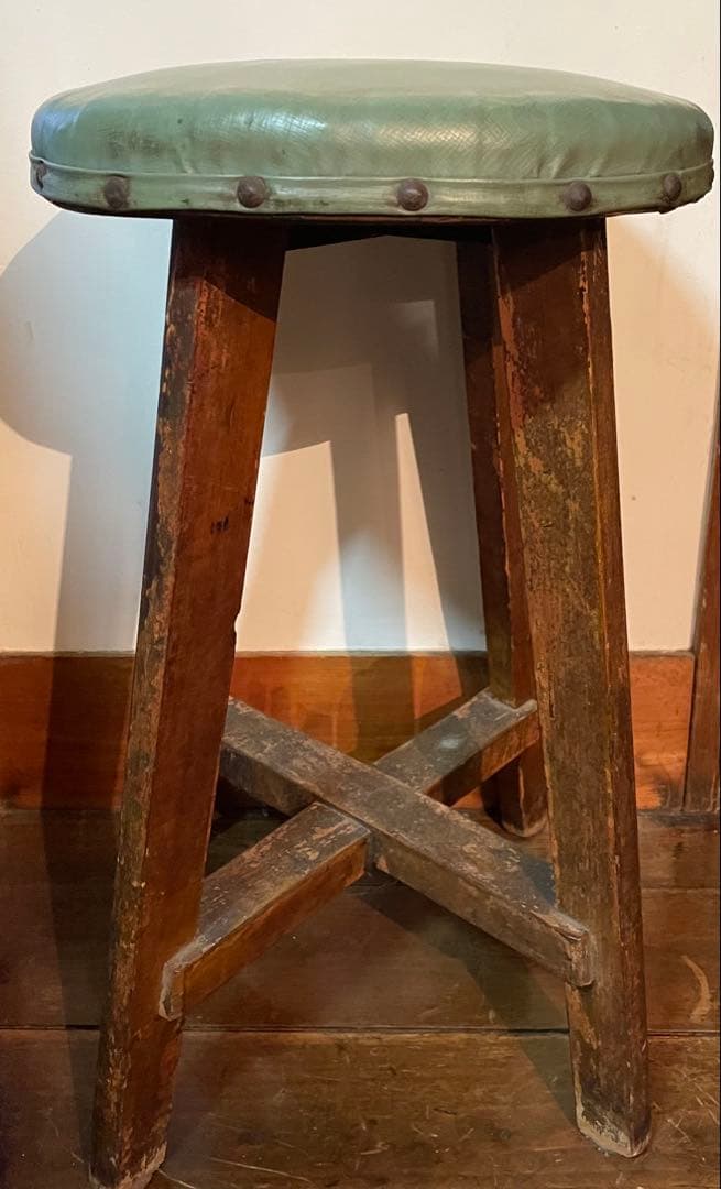 良品　木製丸スツールグリーン