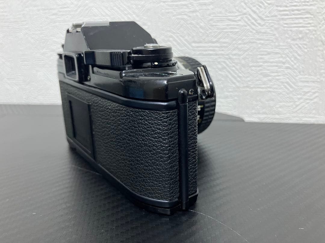 NIKKOR 50mm f/1.8 レンズ Nikon EM 本体セット