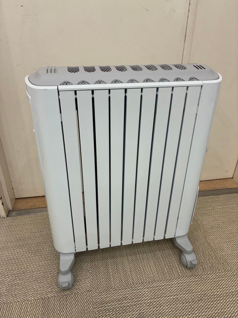 オイルヒーター ホワイト デジタル表示