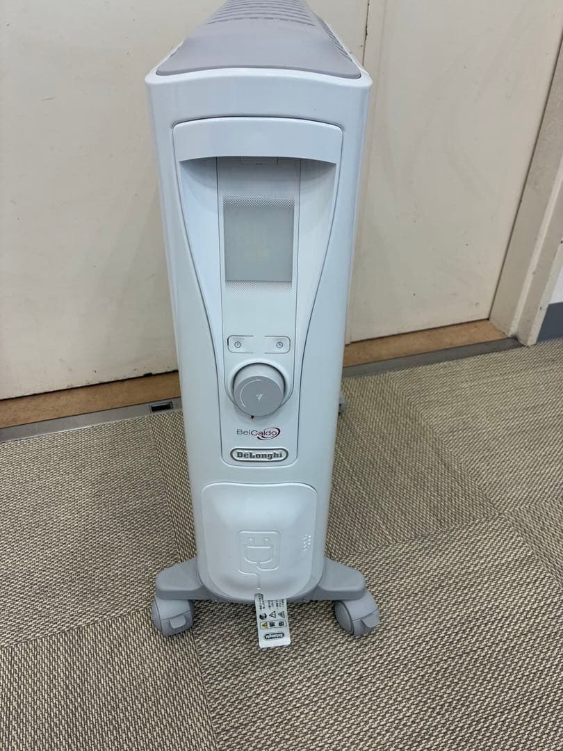 オイルヒーター ホワイト デジタル表示