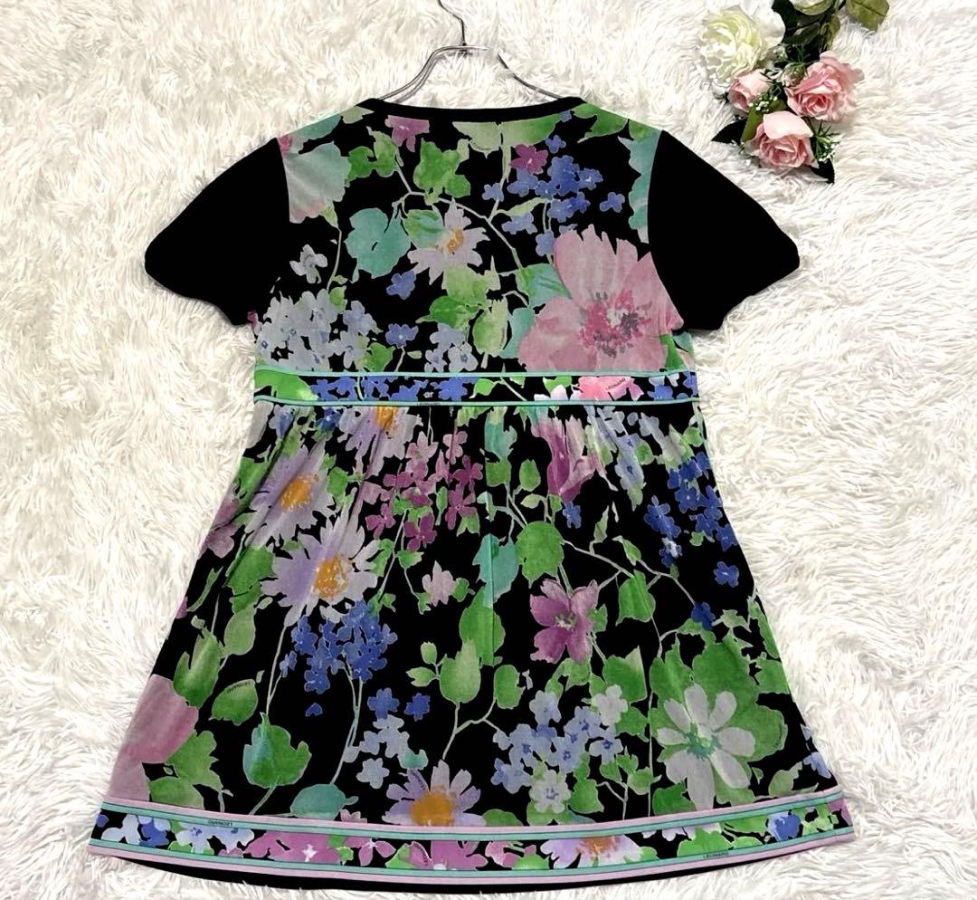 【新品タグ付き】レオナール　カンカン素材　フラワープリント 半袖　チュニック