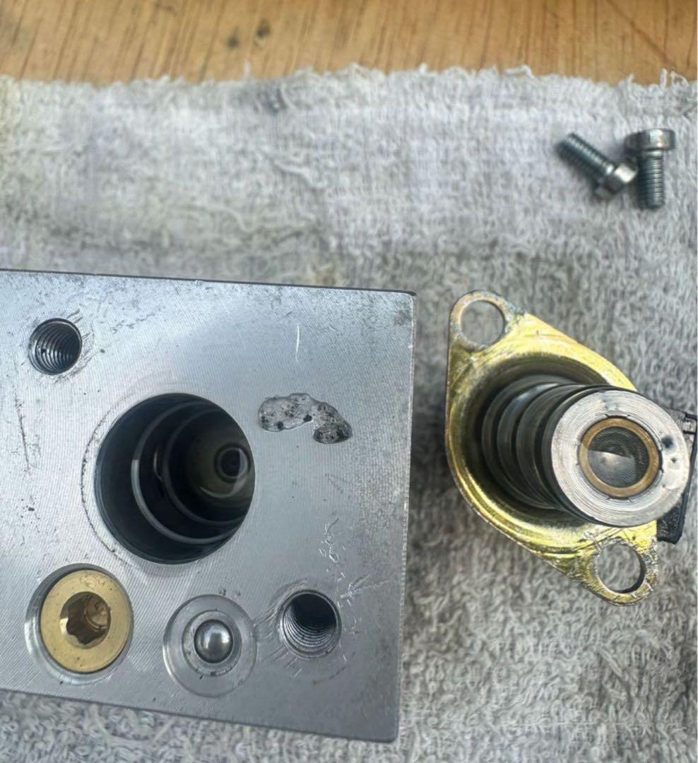 komiyama1128コペンl880k 油圧ポンプ　オーバーホール