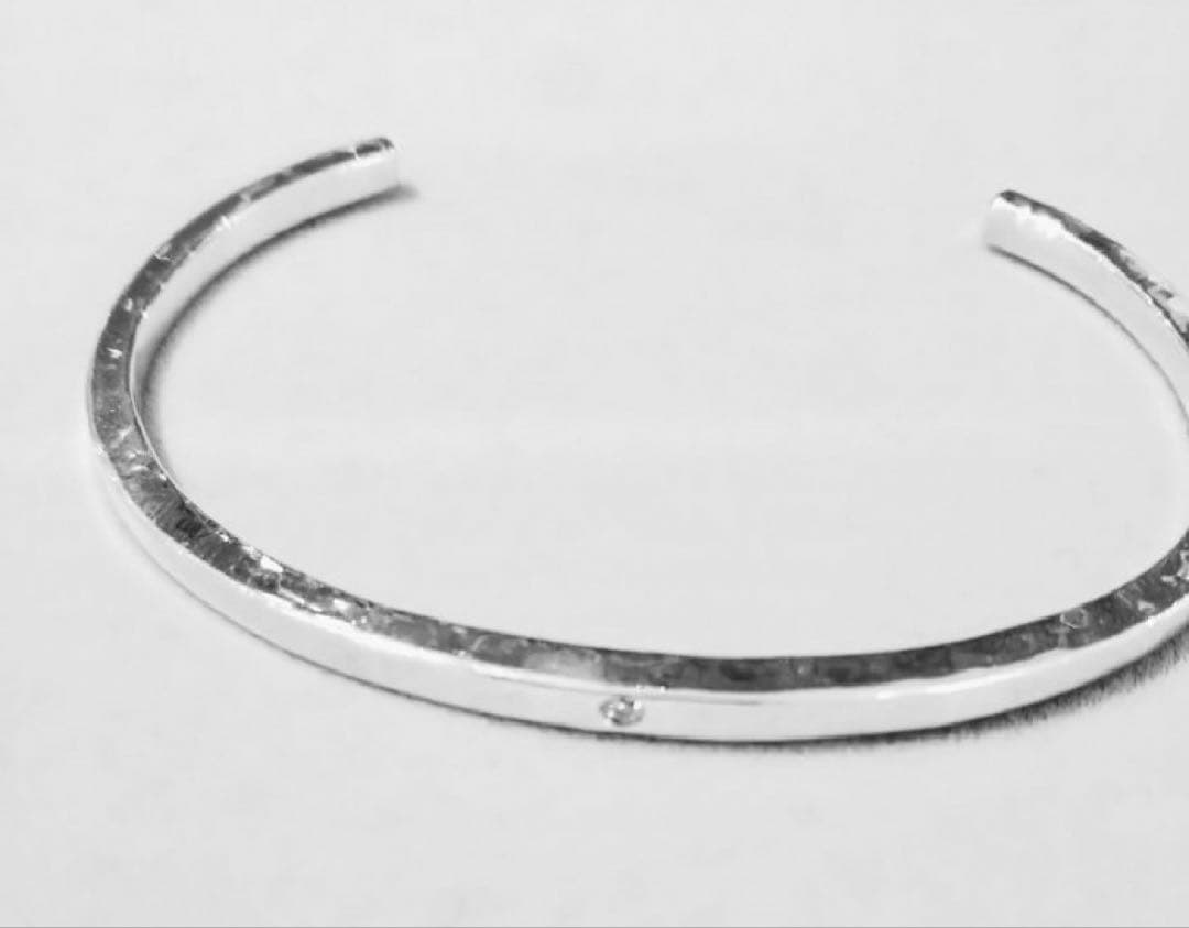 【美品】e.m. イーエム バングル ジルコニア シルバー