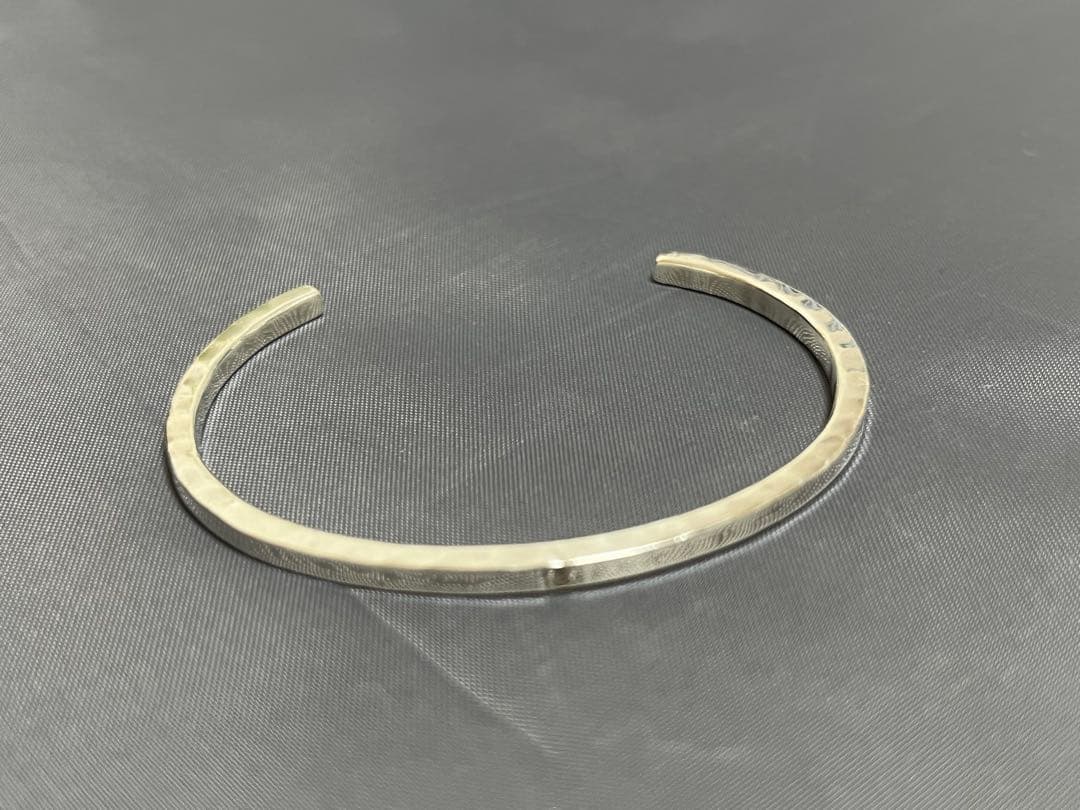 【美品】e.m. イーエム バングル ジルコニア シルバー