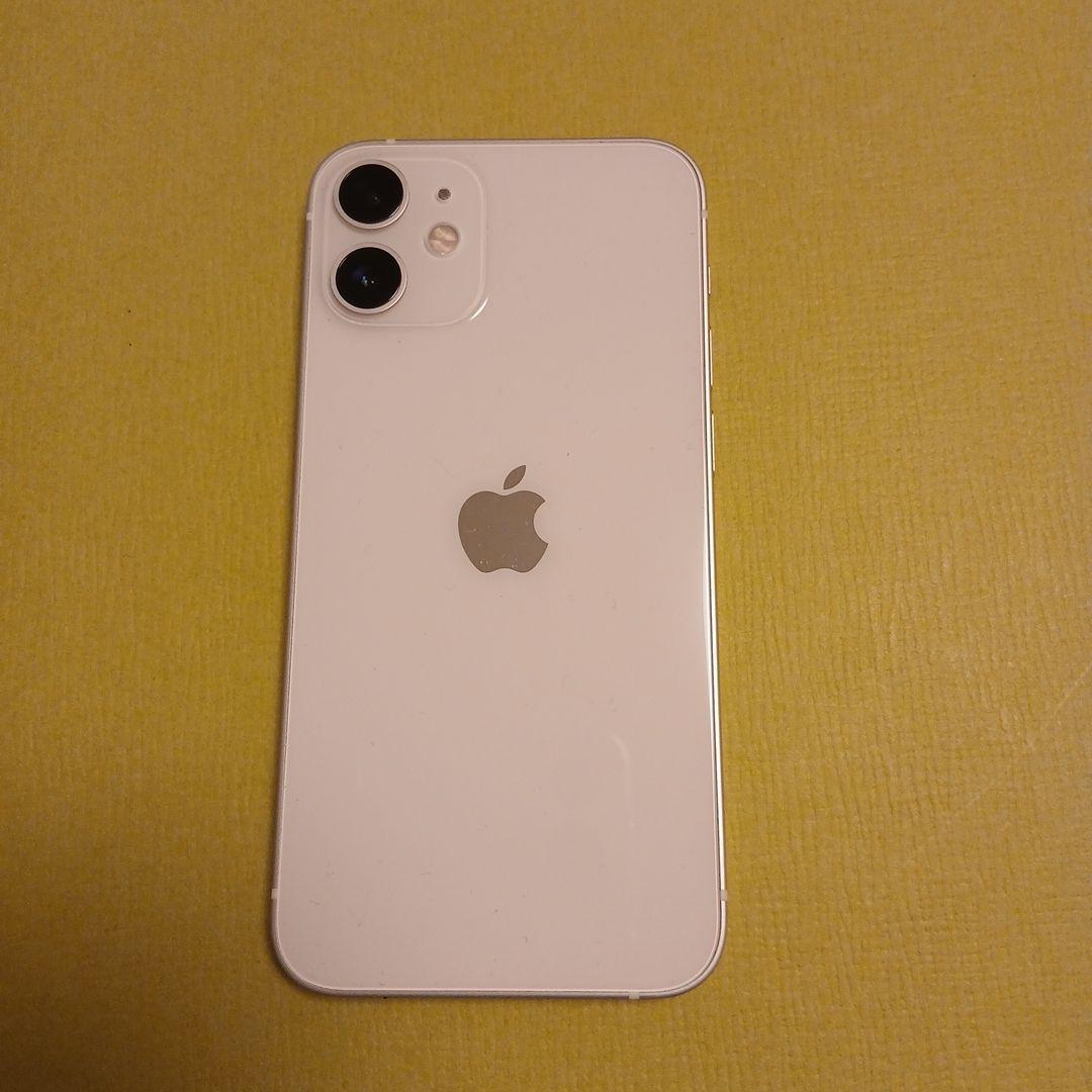 iPhone 12 mini (しなもん)