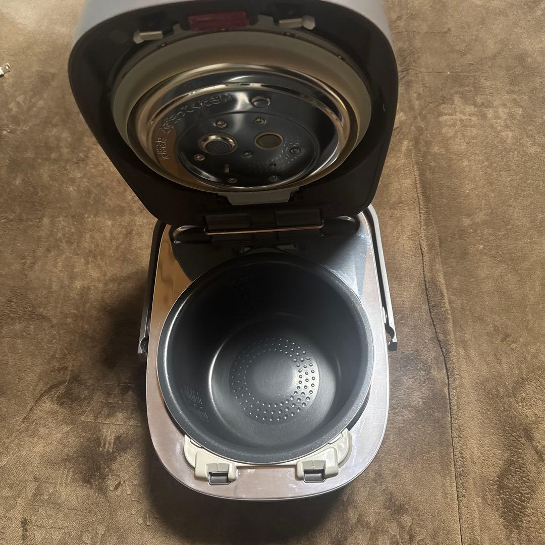 値下げ2024年製 Panasonic SR-M10A炊飯器