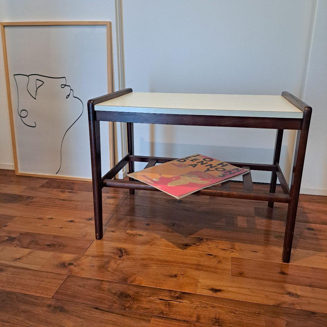 オールドカリモク　名作　コーヒーテーブル　サイドテーブル　白　茶