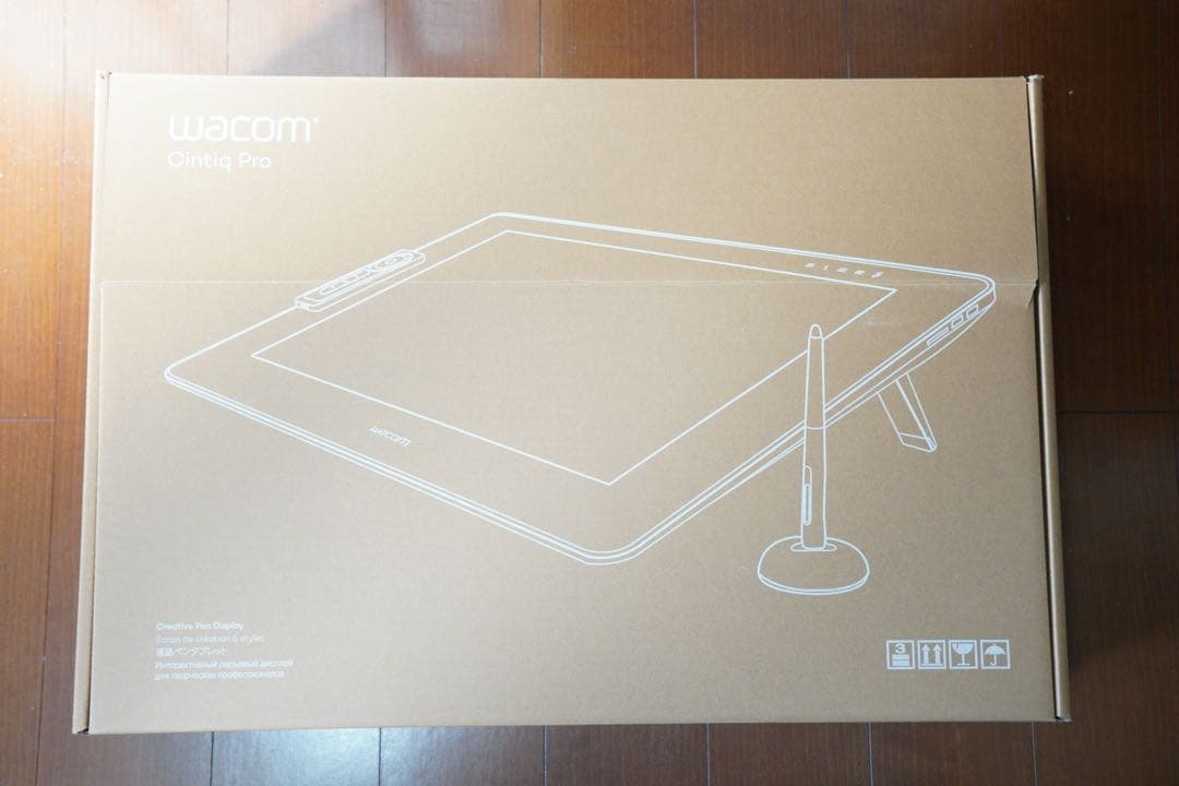 Wacom Cintiq Pro 24 TDTH-2420/K0 本体