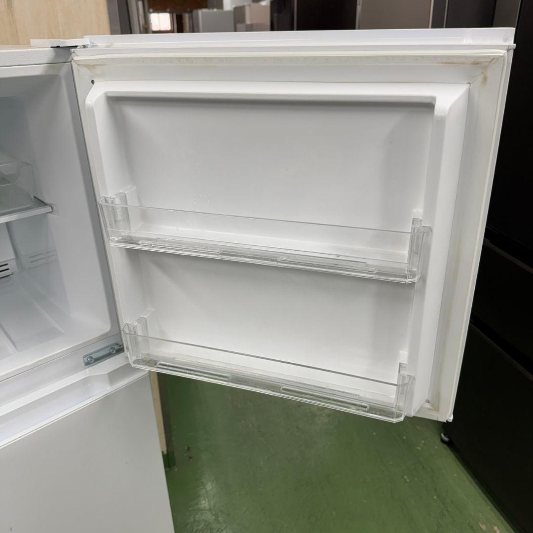 221 冷蔵庫　一人暮らし　200L強　小型　極美品　洗濯機も有　オススメ！