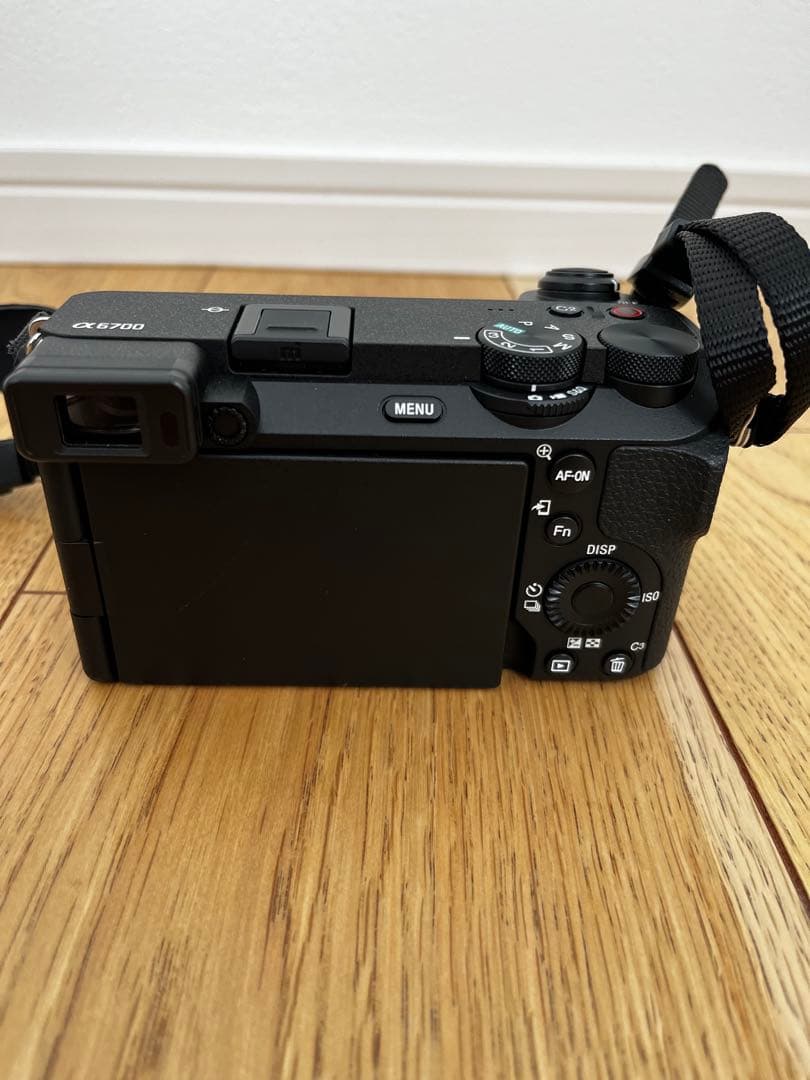 SONY a6700 ミラーレス一眼　美品