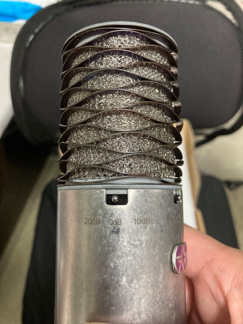 アストン　スピリット　コンデンサーマイク、ラスト1本 ショックマウント付き！