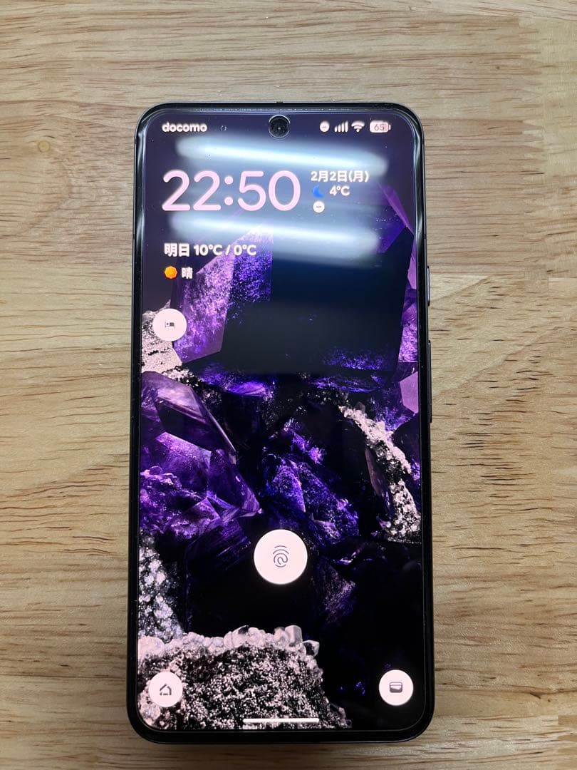 Google Pixel8 SIMフリー 【ライト部分ヒビあり】